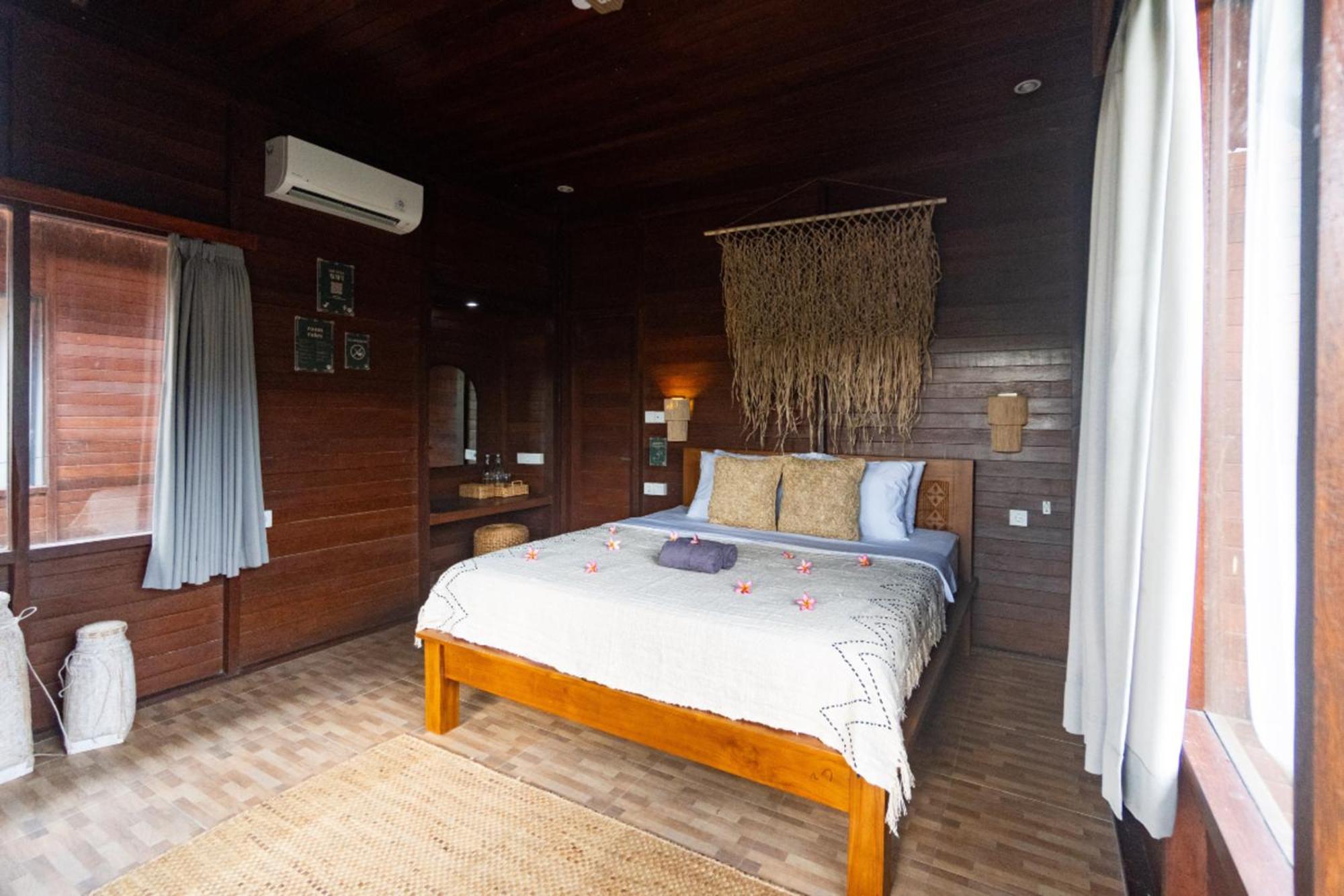 Mad Monkey Nusa Lembongan Екстериор снимка