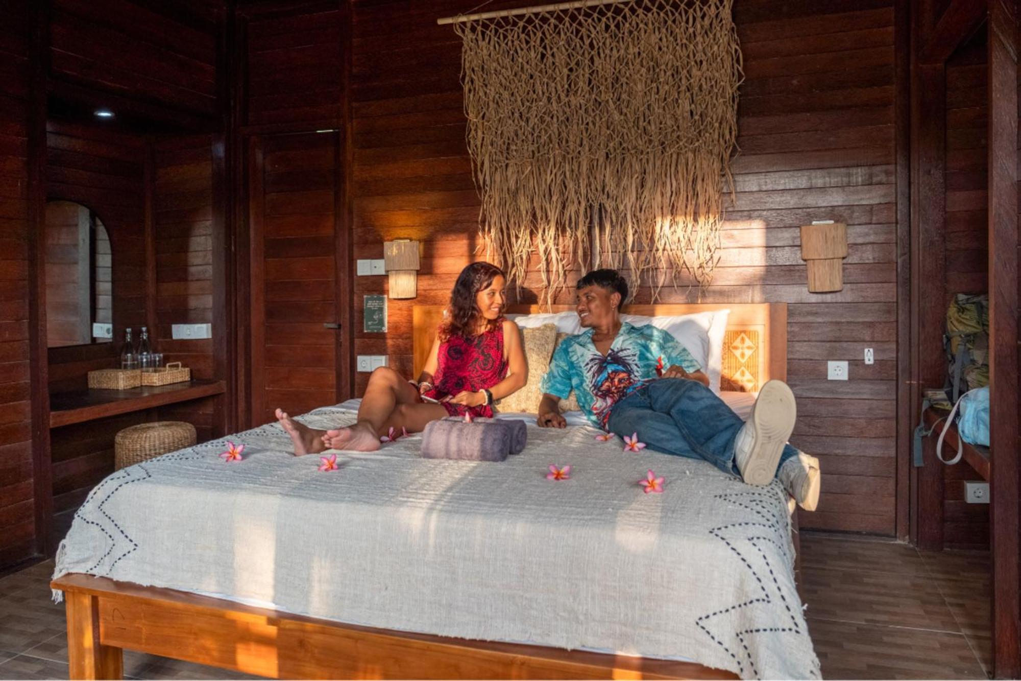 Mad Monkey Nusa Lembongan Екстериор снимка