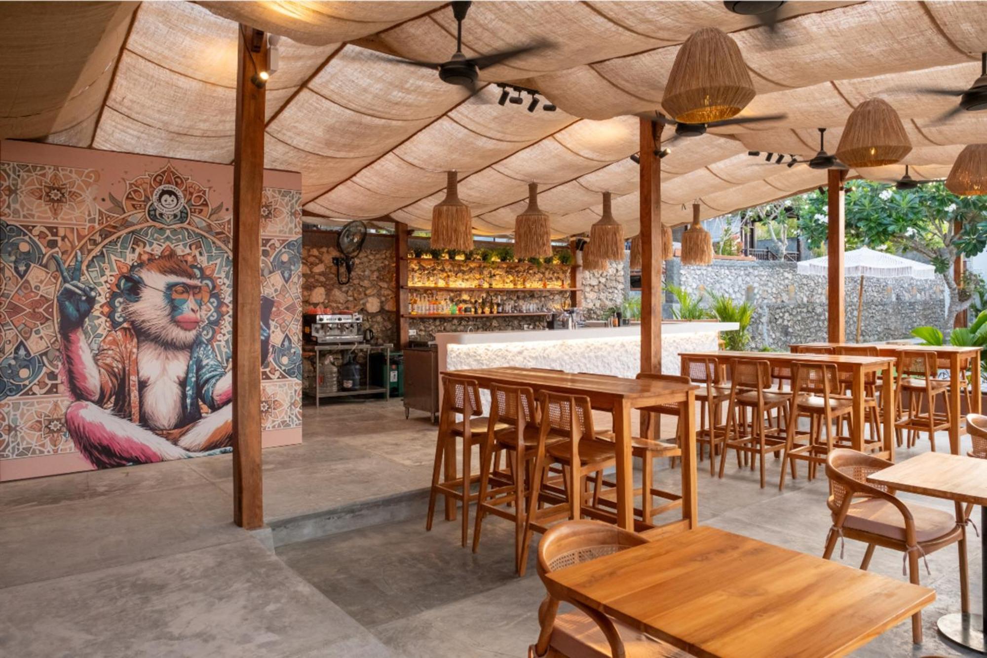 Mad Monkey Nusa Lembongan Екстериор снимка